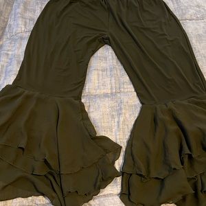 Stretchy ruffled bell bottoms